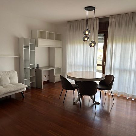La Villa Apartment Frosinone Exterior foto